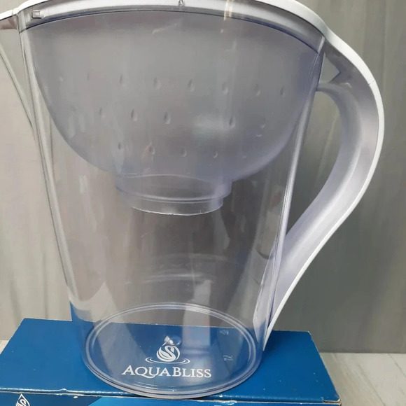 Aqua Bliss Water Filtration Pitcher with 3 New Unopened Replacment Filters - Picture 3 of 11